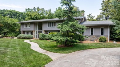 Experience one of the area's most extraordinary private estates - photo 35