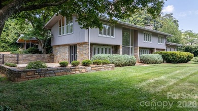 Experience one of the area's most extraordinary private estates - photo 37