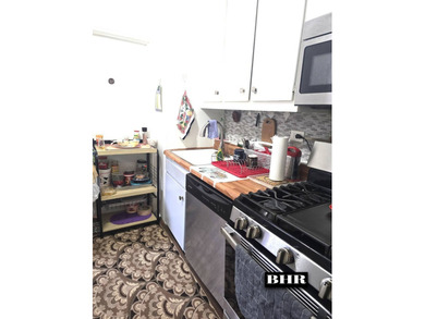 Large JR.4 corner unit on top floor. Entrance foyer with 2 - photo 3