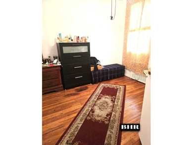 Large JR.4 corner unit on top floor. Entrance foyer with 2 - photo 4