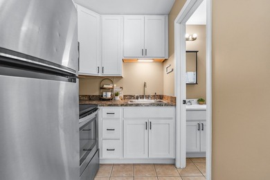 Turn-key studio condo in the gated Vacation Village community - photo 6