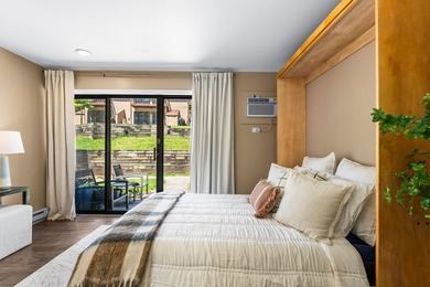 Turn-key studio condo in the gated Vacation Village community - photo 9