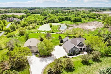 Escape to your own private sanctuary with this exceptional - photo 1