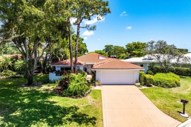 Lake Home For Sale in Boynton Beach, Florida