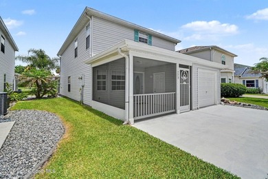 Enjoy relaxed Florida living in this charming 2-bedroom, 2-bath - photo 4