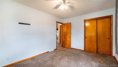 Charming 3-bedroom, 1 full bath, 2 half bath home located in a - photo 11