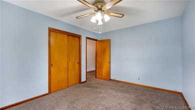 Charming 3-bedroom, 1 full bath, 2 half bath home located in a - photo 14