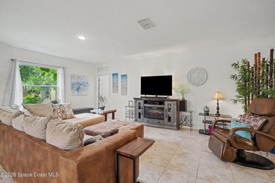 Beautifully maintained 2020-built home loaded with upgrades! - photo 9