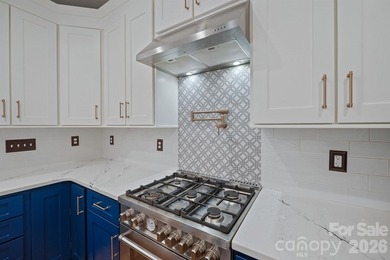FANTASTIC home in MacAuley loaded with upgrades!!! Brand new - photo 4