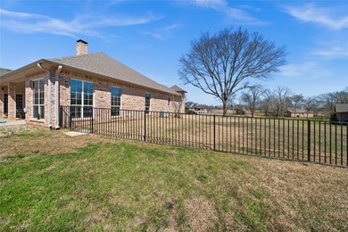 DON'T MISS OUT ON THIS HOME THAT HAS IT ALL! 4 bedrooms, 3 bath - photo 37