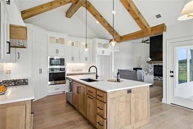 This is The Chateau, where luxury meets comfort. It's the dream - photo 12