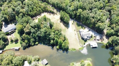 Ready for LAKEFRONT LIVING? Then wait no more! This Stunning 3.4 - photo 9