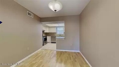 Available for both rent and sale! Super cute and spacious - photo 9