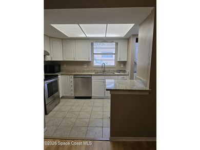 Available for both rent and sale! Super cute and spacious - photo 10