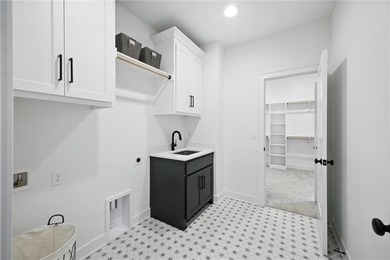 This is The Chateau, where luxury meets comfort. It's the dream - photo 23