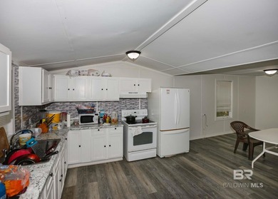 OWNER FINANCING possible. Please, Bring all offers! This - photo 8