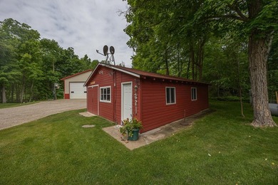 Enjoy over 6,000 acres of boating, fishing, and recreation on - photo 36