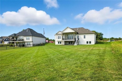 This is The Chateau, where luxury meets comfort. It's the dream - photo 40