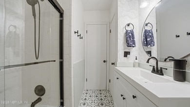 Welcome home to this beautifully remodeled 3-bedroom, 2-bath - photo 42