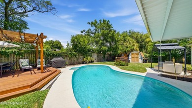 Welcome home to this beautifully remodeled 3-bedroom, 2-bath - photo 49