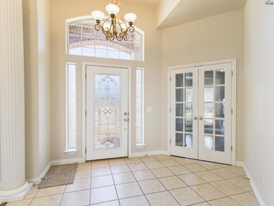 Exceptional executive home offering over 3,000 sq ft of refined - photo 4