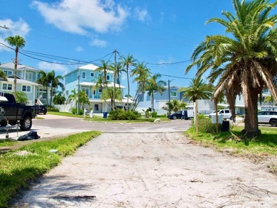 Indulge in the ultimate coastal sanctuary with this exceptional - photo 6