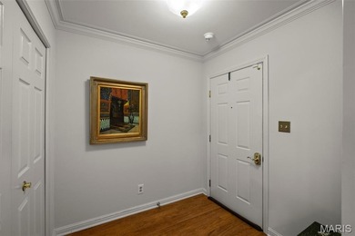 Circa 1986, this 2-bedroom, 2-bath main-floor condo is all about