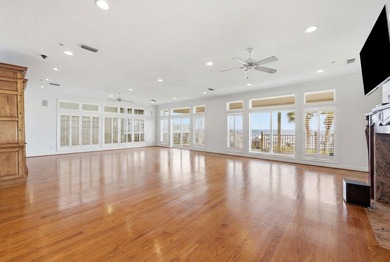 Welcome to Black Pointe, an exclusive gated private island with - photo 12