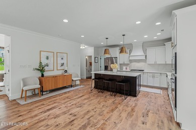 Welcome to 651 Little Turkey Lane, a beautifully appointed - photo 18