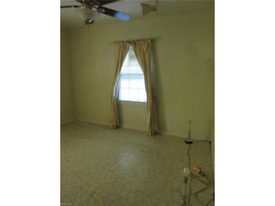 Real Estate Auction, Price at Reserve Number, City Assessment is - photo 22