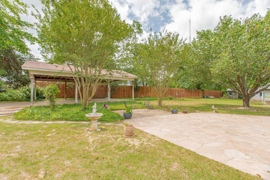 Charming traditional 3-bedroom, 2-bath home offering 1,448 - photo 27