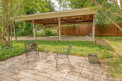 Charming traditional 3-bedroom, 2-bath home offering 1,448 - photo 32