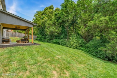 Welcome to 651 Little Turkey Lane, a beautifully appointed - photo 34