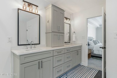 Welcome to 651 Little Turkey Lane, a beautifully appointed - photo 41