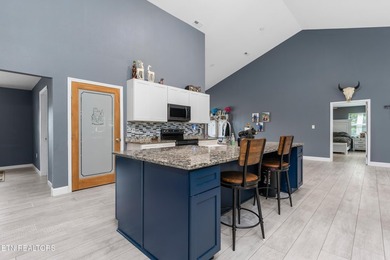 Nestled on a private 1.39-acre cul-de-sac lot in the desirable - photo 11