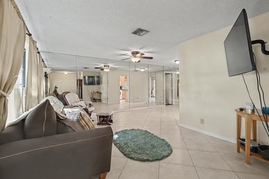 Welcome to your private lakeside retreat located in the heart of - photo 12