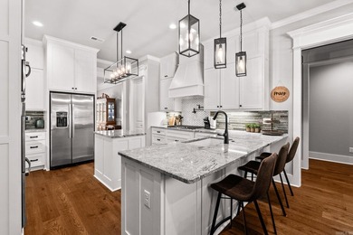 Stunning two level custom-built brick house with a large bonus - photo 17