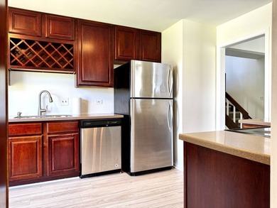 Welcome to the paradise. Resort-style living at its finest in - photo 17