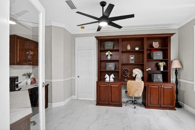 Looking for space for everyone & every thing? This fully - photo 17
