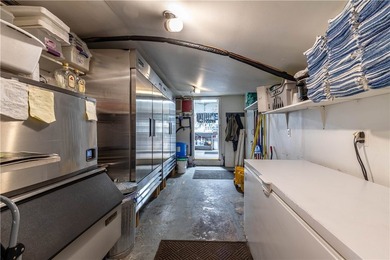 Here is your opportunity to own the legendary Big Minnow Bar and - photo 18