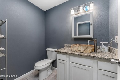 Nestled on a private 1.39-acre cul-de-sac lot in the desirable - photo 23