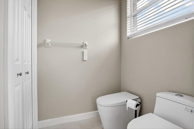 Looking for space for everyone & every thing? This fully - photo 25