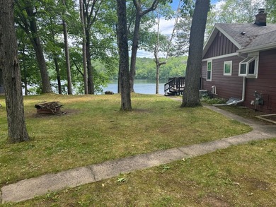 A true Northwoods gem, located on 90' of Beautiful, sandy - photo 26