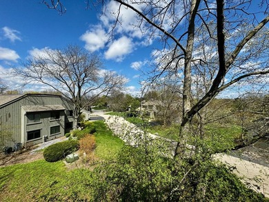 Welcome to the paradise. Resort-style living at its finest in - photo 28