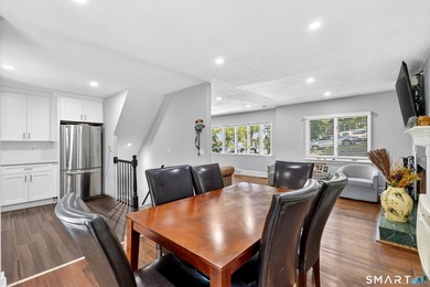 Charming and well-maintained 2-bedroom, 1-bath Cape situated on - photo 10
