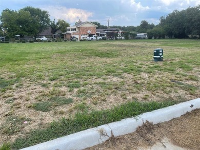 Lake Arlington Lot For Sale in Fort Worth Texas