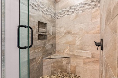Stunning two level custom-built brick house with a large bonus - photo 32