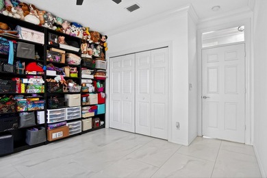 Looking for space for everyone & every thing? This fully - photo 36