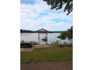 Lake Spur Home For Sale in Mansfield Arkansas