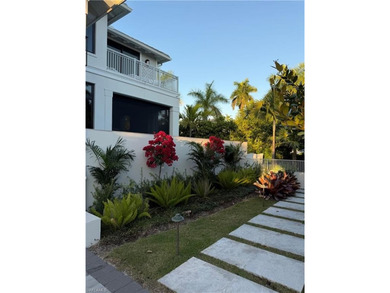 REDUCED AGAIN FOR BEST BUY! NEW CONSTRUCTION! 2 BLOCKS TO OLD - photo 48